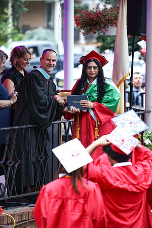 DHS_diplomas_39