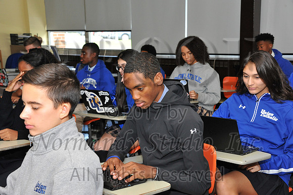 UCH_053_slc