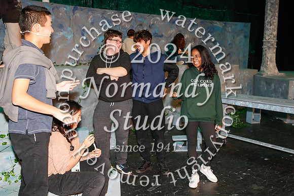 WHS_fall play CAST&CREW_17