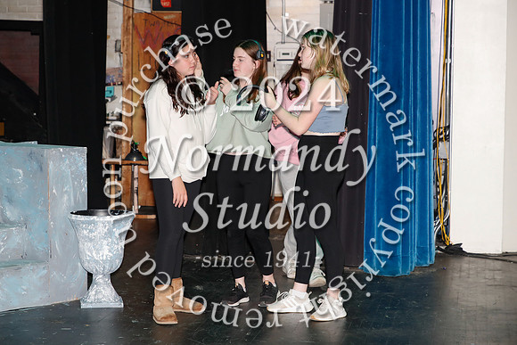 WHS_fall play CAST&CREW_19