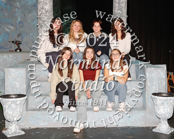WHS_fall play CAST&CREW_23