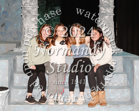 WHS_fall play CAST&CREW_45