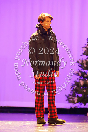 WMC_fall play_31