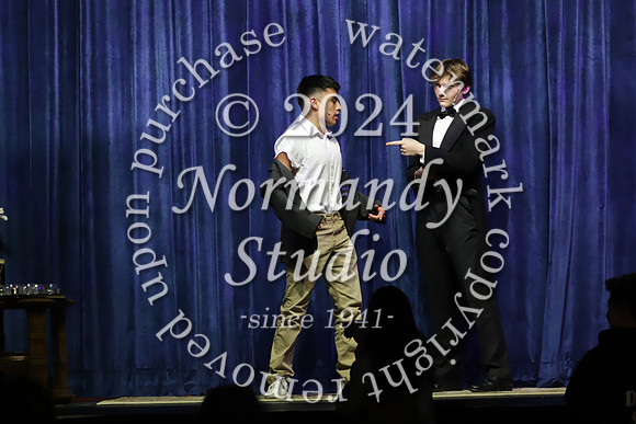 DVH_fall play_06