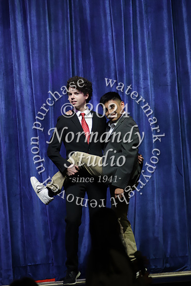 DVH_fall play_14