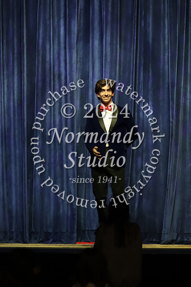 DVH_fall play_19