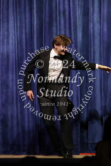 DVH_fall play_23