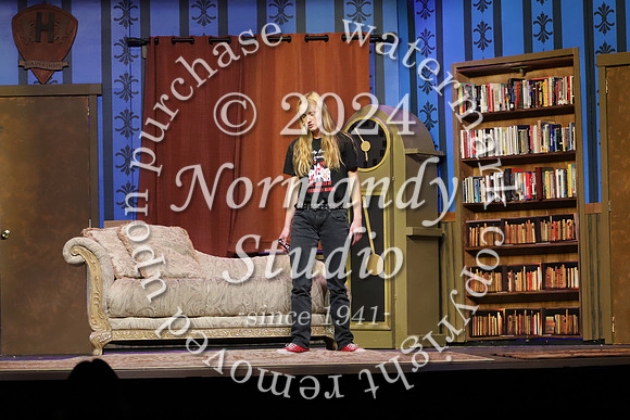 DVH_fall play_28