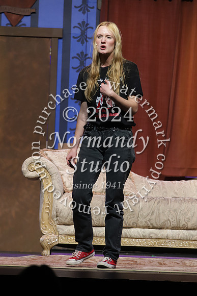 DVH_fall play_34