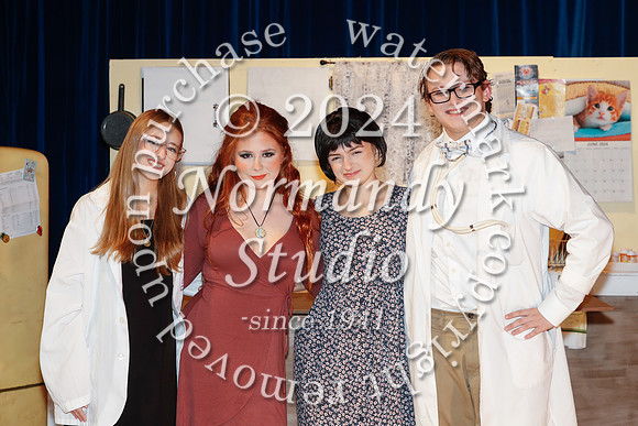 ALJ_fall play cast&crew_08