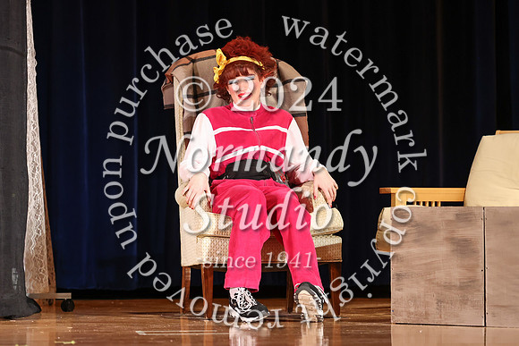ALJ_fall play_15