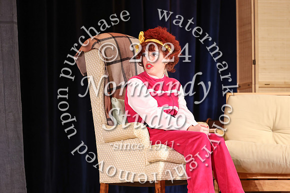 ALJ_fall play_23