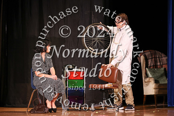 ALJ_fall play_26