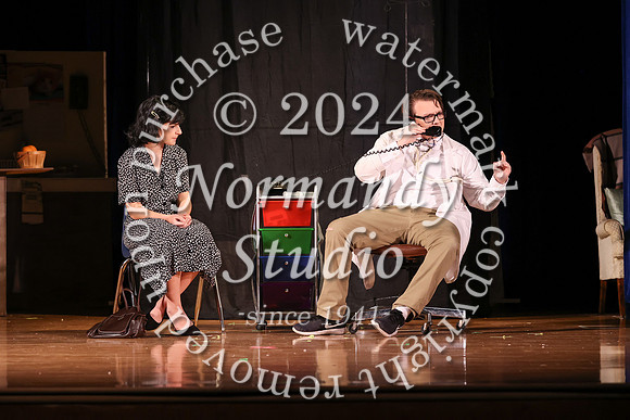 ALJ_fall play_30
