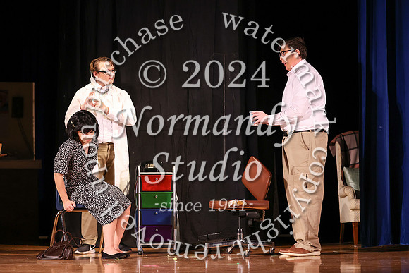 ALJ_fall play_32