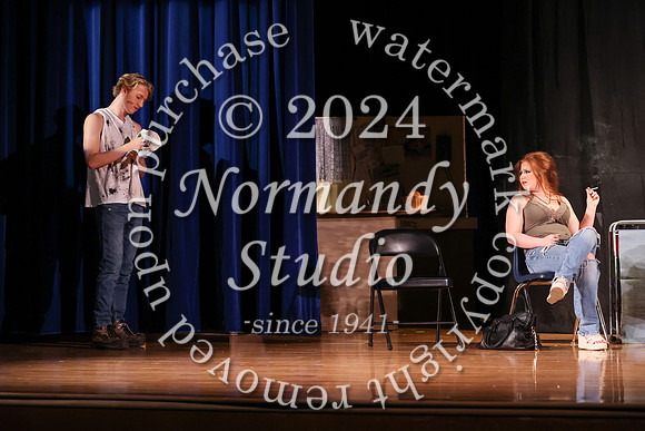 ALJ_fall play_43