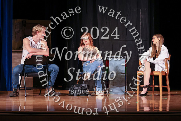 ALJ_fall play_45