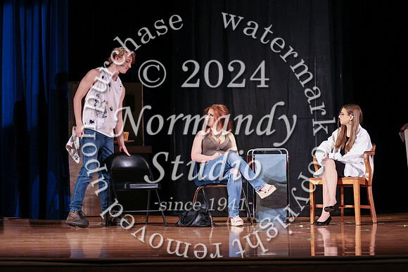 ALJ_fall play_44