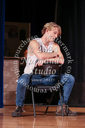 ALJ_fall play_47