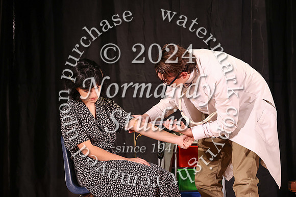 ALJ_fall play_09