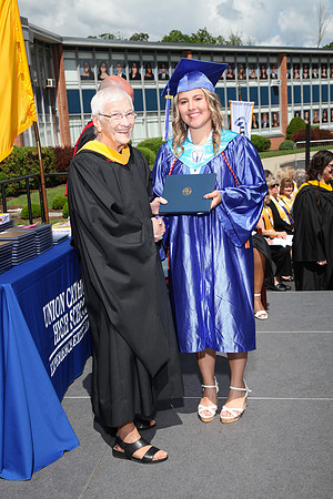 UCH_diplomas_025