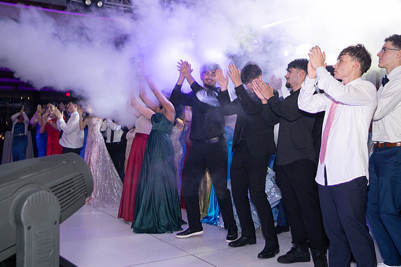 TOT_prom-dance_18