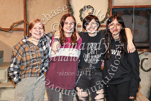 WHS_cast&crew_46
