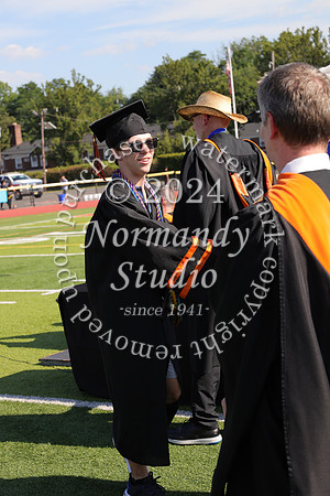 SVL_diplomas_left_323