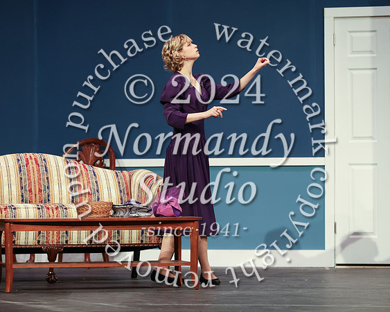 CNH_fall play_02