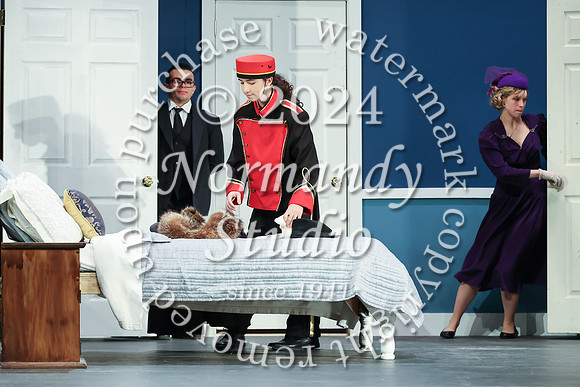 CNH_fall play_44