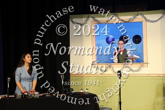DHS_fall_play_028