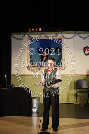 DHS_fall_play_045