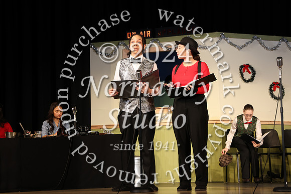DHS_fall_play_048