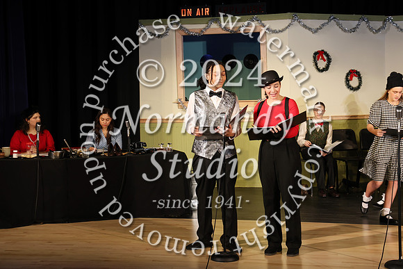 DHS_fall_play_055
