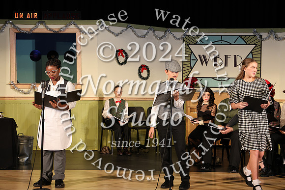 DHS_fall_play_064