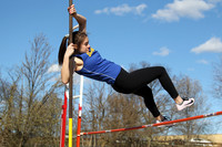 TRACK GIRLS