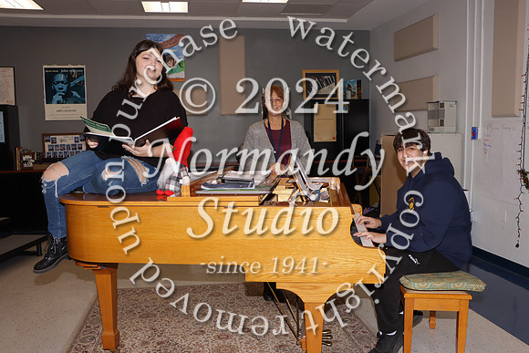 DHS_sr slants_33