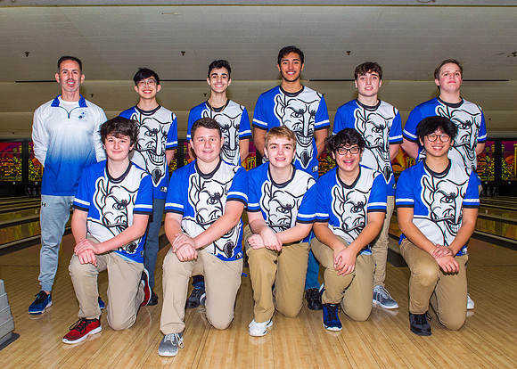 20220117-WHS Bowling Team_D4S_3508 - Full Program