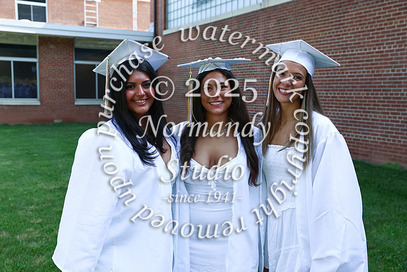 WTG_grad-candids_18