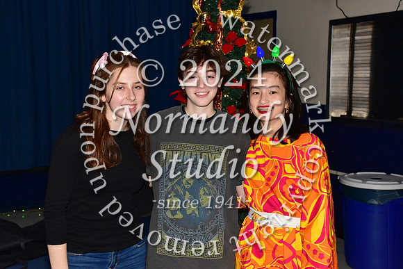 WHS_folio_13