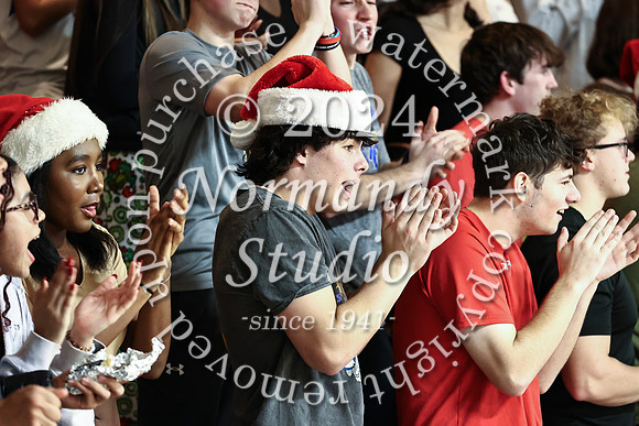 UCH_fans_19