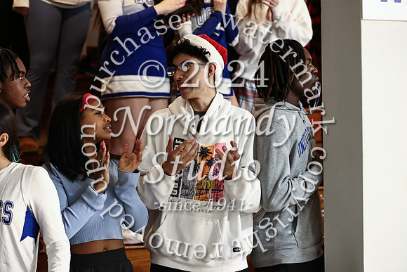UCH_fans_20