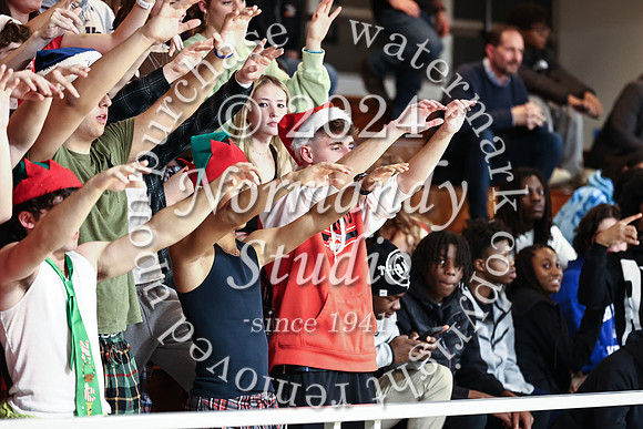 UCH_fans_23