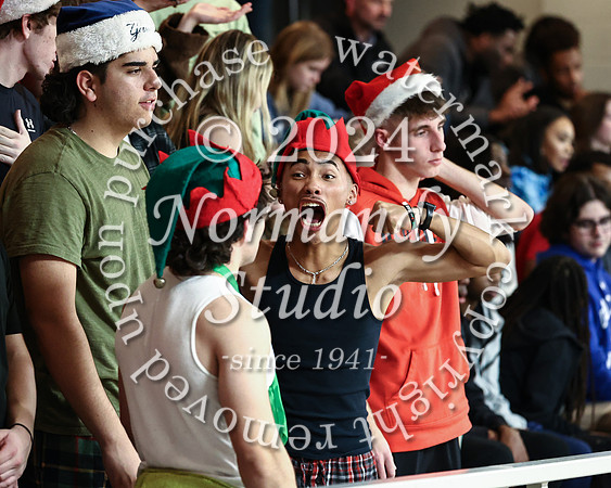 UCH_fans_08
