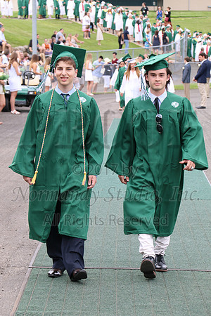 RAM_016_grad_candids