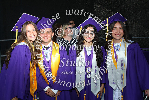 TOT_grad_candids_001