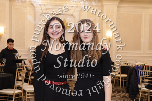 WMM_caberet_32