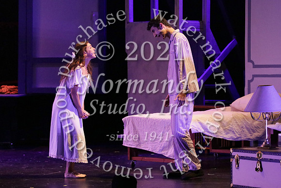 WMC_27_fall play