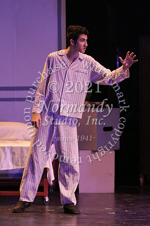 WMC_30_fall play