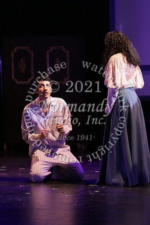 WMC_36_fall play